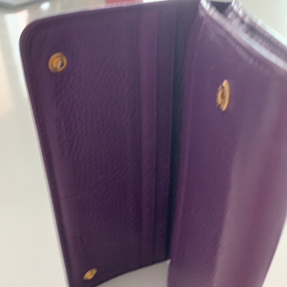 - Prada Wallet Authentic - image 7